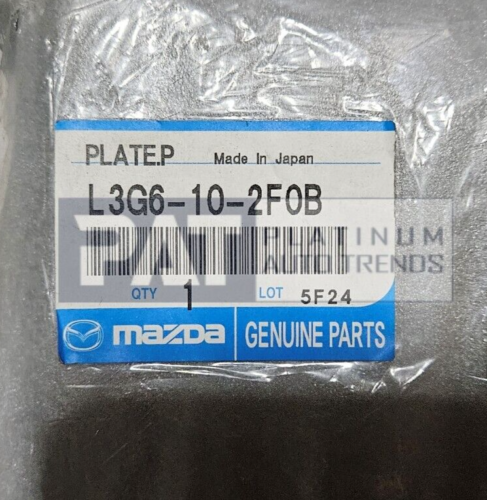 GENUINE MAZDA 3 2006-2009 ENGINE COVER, L3G6-10-2F0B - Picture 2 of 2