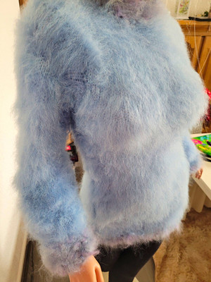 Fuzzy thick Sweater with Kidhairs, hellbl  Farben  weiche Haptik, sehr kuschelig