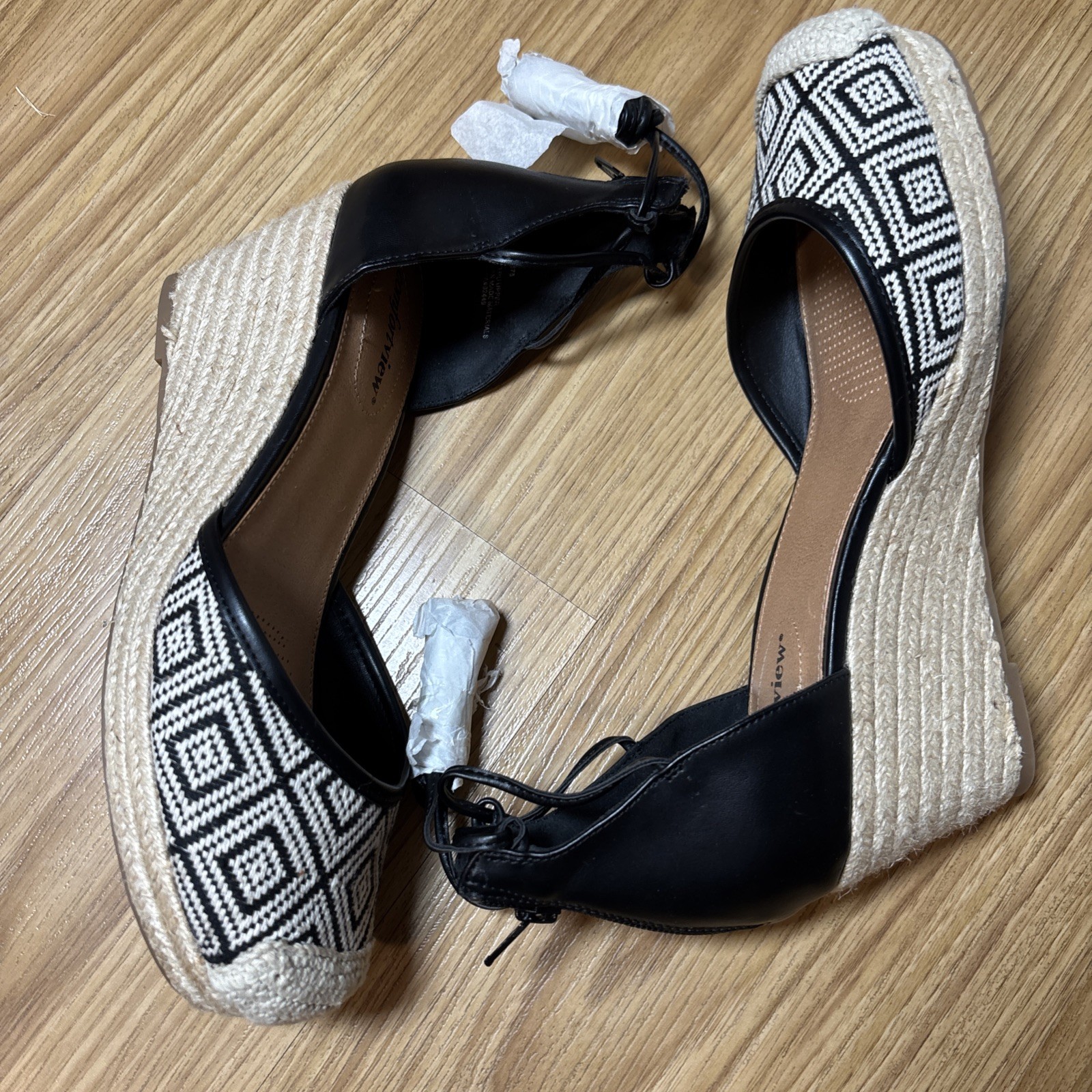 Women’s Comfortview Wedges Black And White 10WW