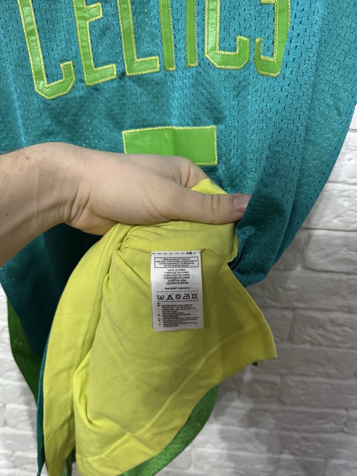 Rare Adidas Boston Celtics Kevin Garnett #5 11/12 Jersey Tank Retro Neon NBA SzM thumbnail 7