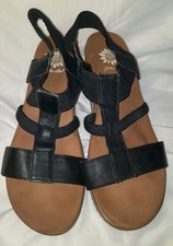 Womens Yellow Box Medea Wedge Sandals Black Size 8
