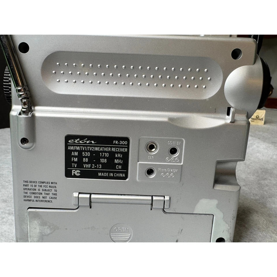 Eton FR-300 AM/FM/TV/Weather Radio Emergency Hand Crank Cell Phone Charger - Image 3 of 4