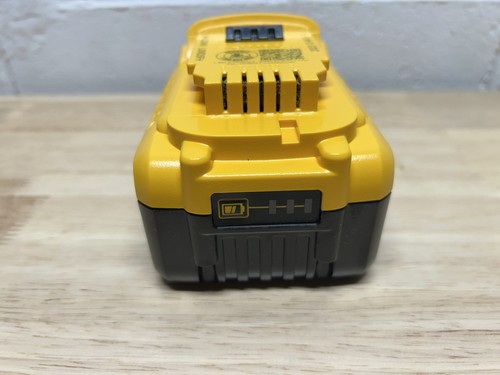 Real DeWALT DCB208 XR 20V 8 Ah Li-Ion Akku - Neu aus Set - Bild 4 von 7