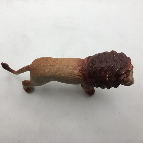 Realistic Natural Beige Color Toy Lion Plastic Figure Zoo 5 1/2" - Imagen 5 de 24
