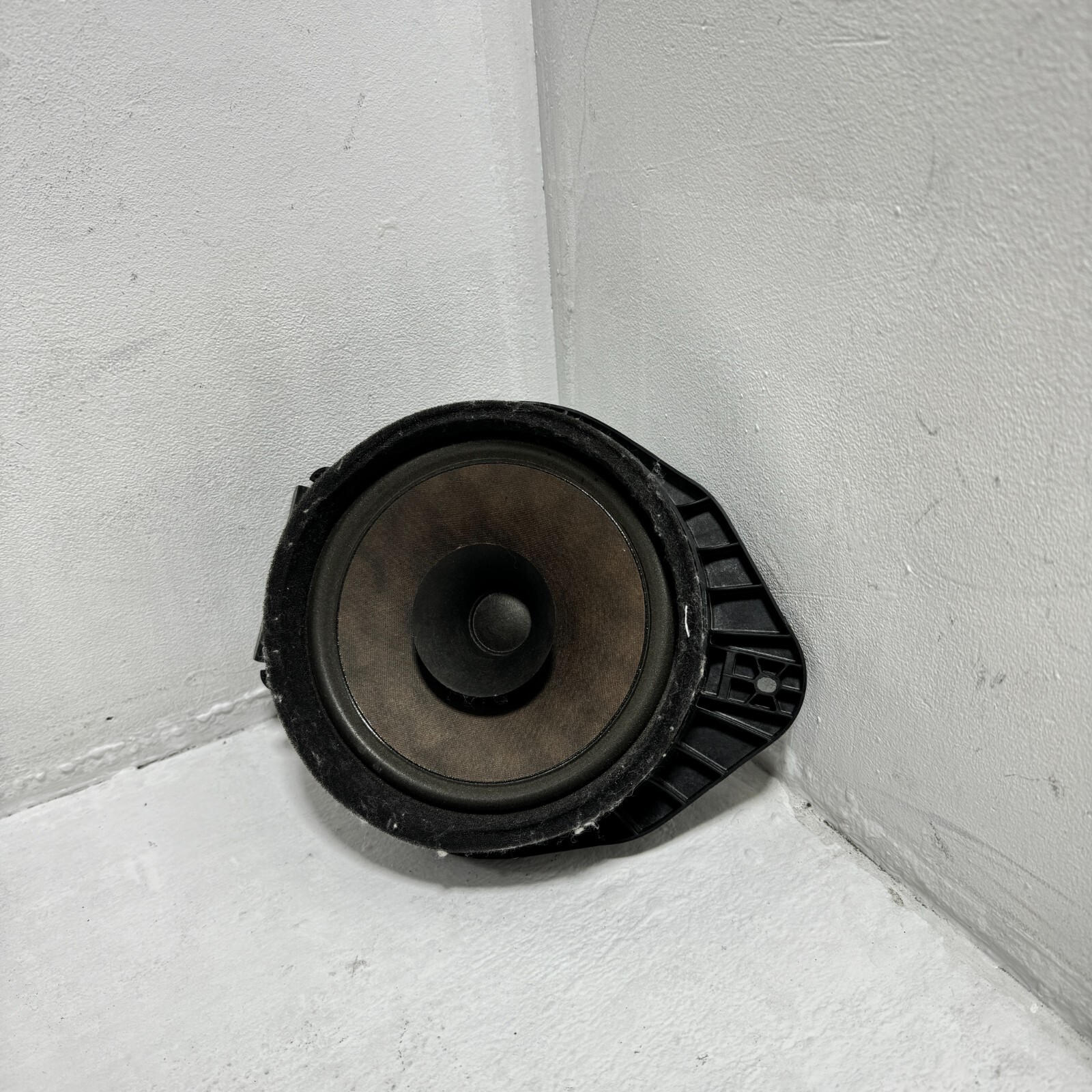 Picture 2 of 15