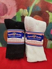 PHYSICIANS CHOICE 6 Pr 3 White 3 Black Diabetic Crew Socks 6-8 NEW