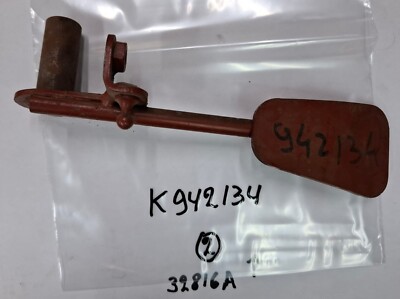 NOS TRACTOR PARTS K942134 PEDAL  fit DAVID BROWN 1210, 1212, 1410, 1412