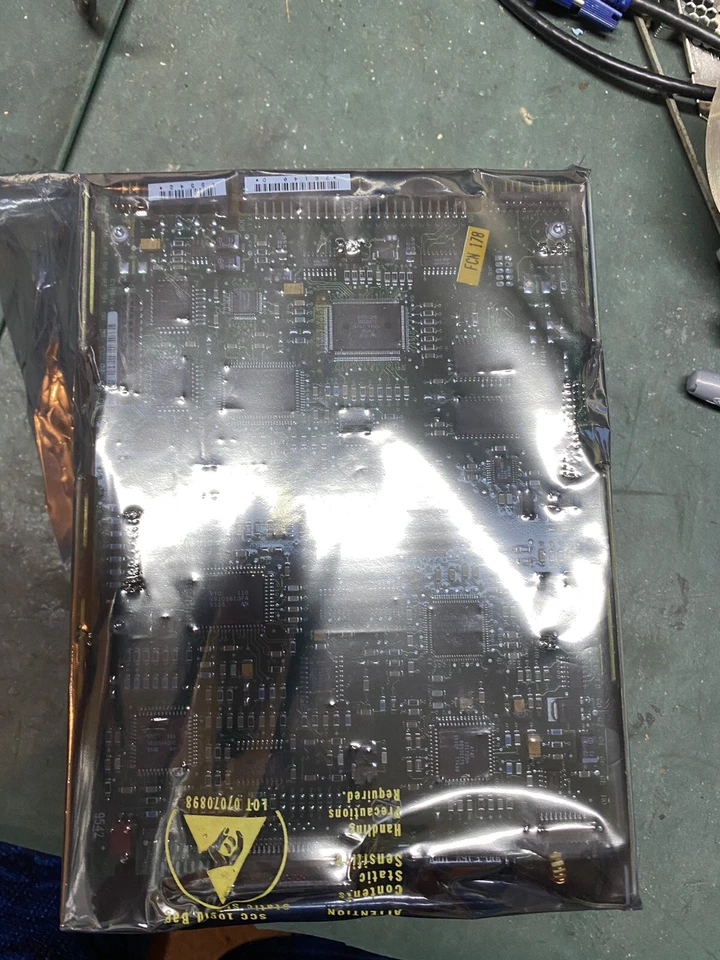 OEM Seagate Hard Drive Model: ST410800N Sealed Factory Repaired Old Stock ￼ - Image 3 of 4