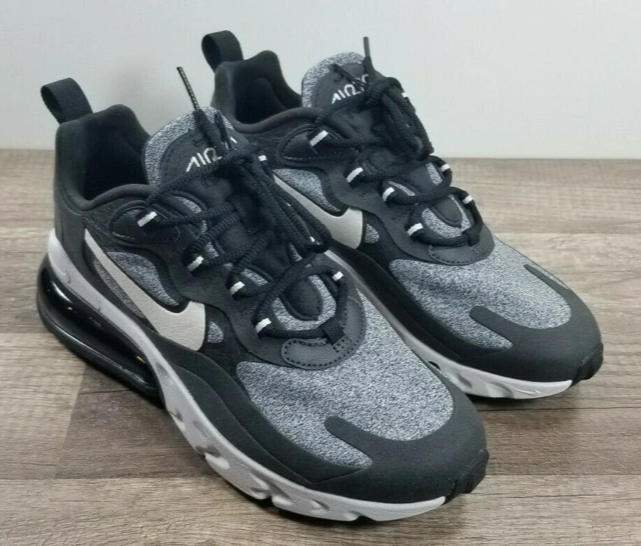 Nike Air Max 270 React - Black/Vast Grey