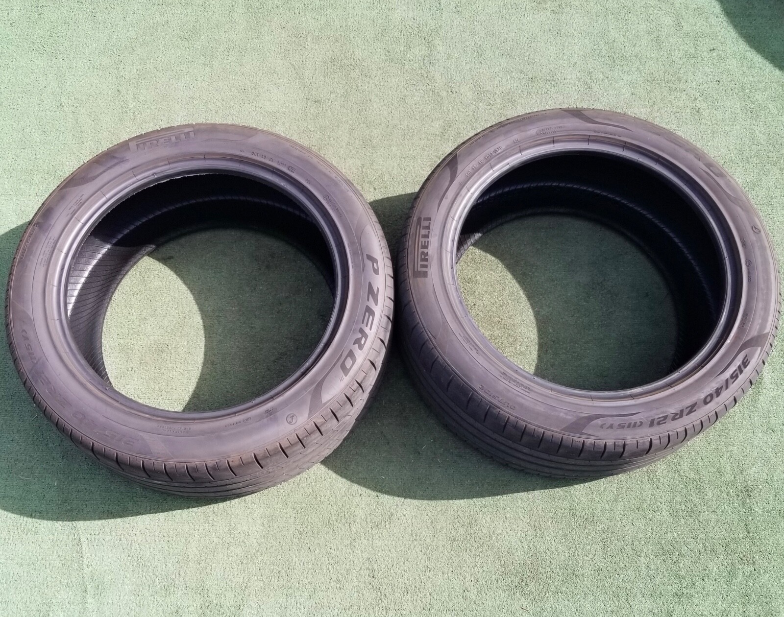 315/40R21 Pirelli P Zero PZ4 Tires 315/40ZR-21 L Lamborghini Urus Rear 60% Tread