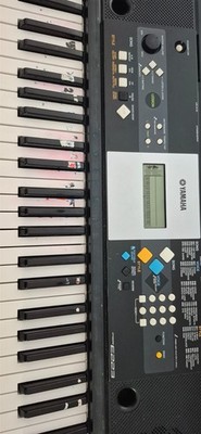 Yamaha PSR-E223 61-Key Electronic Keyboard - Tested & Working | eBay