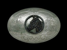 TC01110 VINTAGE 1970s  HORSE  WESTERN  COWBOY BELT BUCKLE