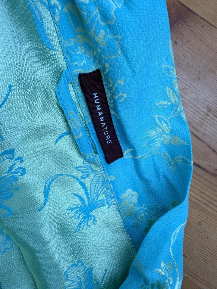 ROUPÃO QUIMONO DE SEDA HUMANATURE COM CINTO F8 - Imagem 3 de 4