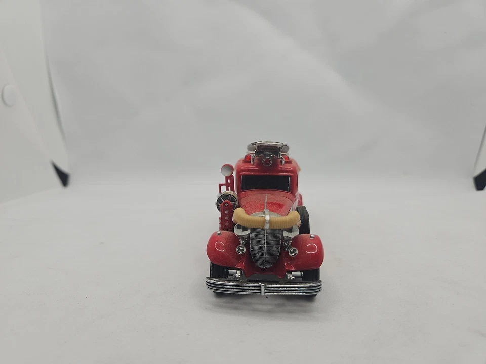 Matchbox Models of Yesteryear 1933 Cadillac Fire Wagon VGC MOY #FT3 - Image 2 of 4