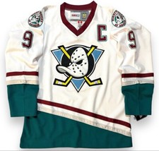 Anaheim Ducks Collecting and Fan Guide 22