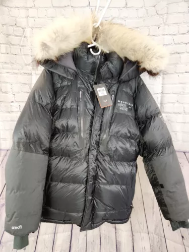 NWT Mountain Hardwear Absolute Zero Parka Down XL Black Real Alaska Fur 1110