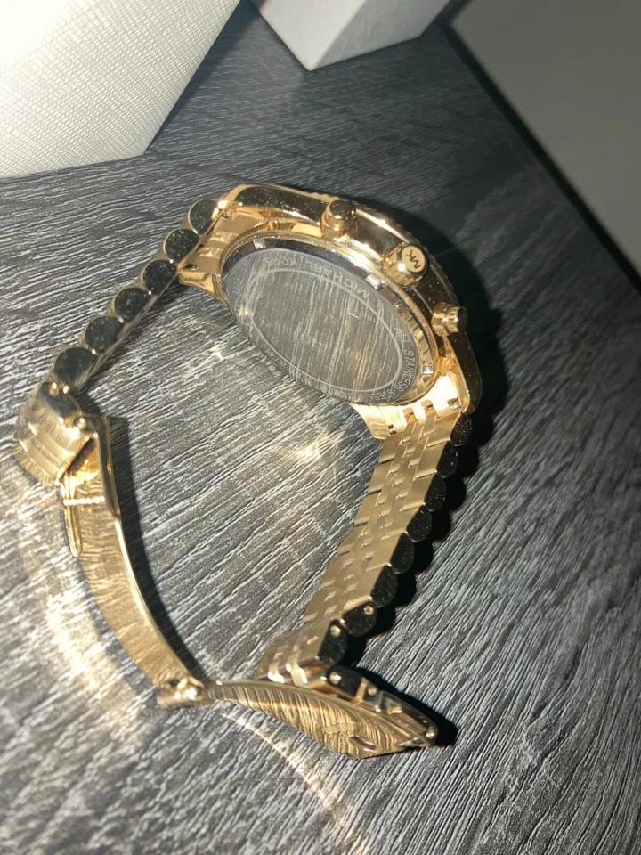 Reloj Michael Kors Lexington Glitz para hombre, esfera de cristal pavé, acero inoxidable dorado Foto 4 de 4