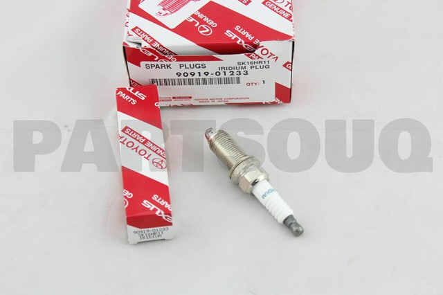 9091901233 свеча зажигания toyota