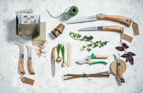 OPINEL No.10 BILLHOOK PRUNING FOLDING KNIFE BEECH WOOD HANDLE (113110, 000657) - 第 7/8 張圖片