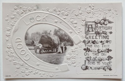 ALTE POSTKARTE GEBURTSTAGSGRÜSSE PFERD UND WAGEN ERNTE STROHARBEITER HEU