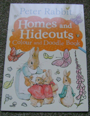 Peter Rabbit  ~ HOMES and HIDEOUTS  Colour and Doodles Book