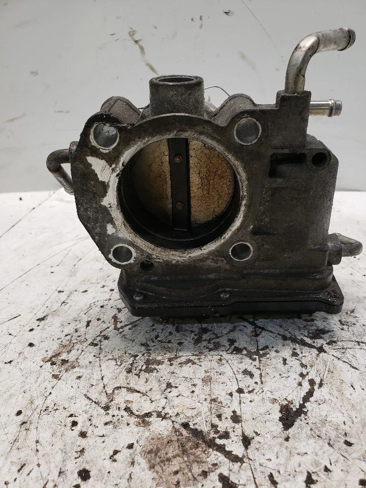 Conjunto de válvula de acelerador del cuerpo del acelerador 2,4 L para 08-15 SCION XB 1378494 Foto 2 de 4