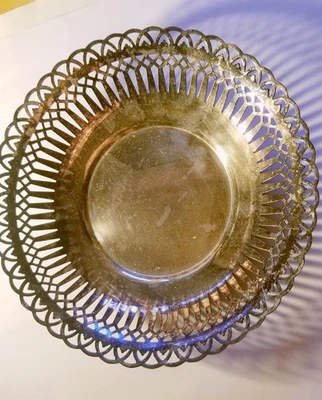 Corbeille vintage en métal argenté ajouré  avec Poinçon – Ø 21 cm - vide-poches - Photo 1/2