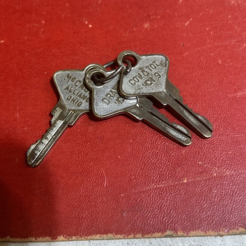 MCCASKEY KEYS ALLIANCE OHIO LOT OF 3 KEYS VINTAGE