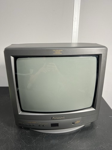 Panasonic Pro-Line CT-1388YD Color Video Monitor/Security or Gaming