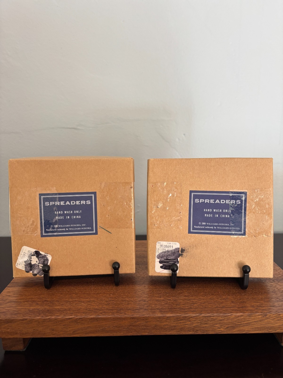 Vintage '00 William Sonoma Patriotic Blue & White Stars Stripe Spreader Set of 8