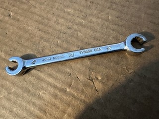 RARE JOHN DEERE 12 POINT FLARE NUT LINE WRENCH 3/8" X 7/16" TY3259 USA