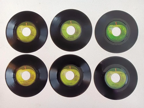 Lot of 6 Beatles 45 RPM Records. Apple Records