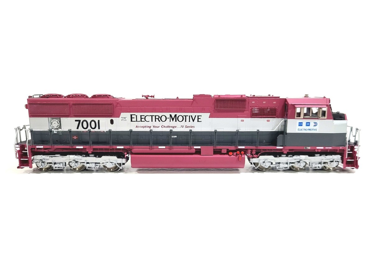 Overland OMI EMD SD70M Demo Demonstrator #7001 HO Brass Model
