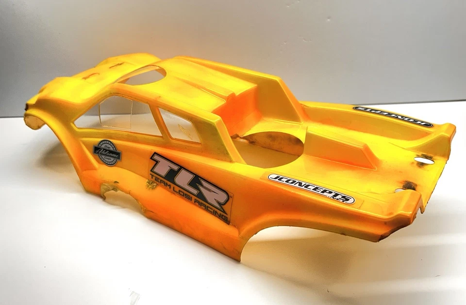 Losi TLR 8ight-T 3.0 4.0 Truggy Body & Wing 240001 240009 - Image 4 of 4