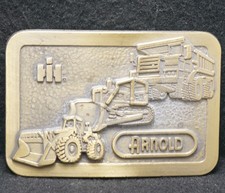 XE01127 NOS 1970s  ARNOLD  INTERNATIONAL HARVESTER MACHINERY BELT BUCKLE