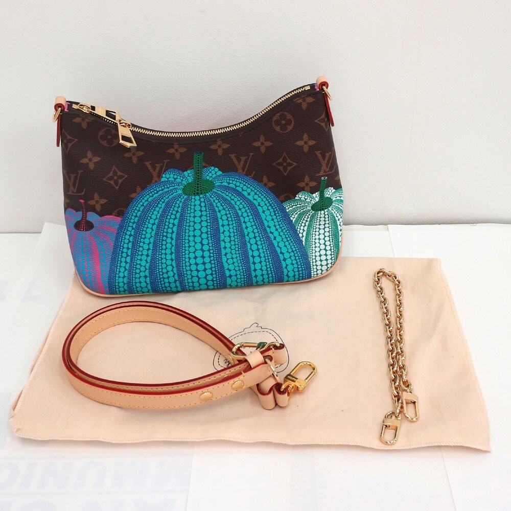 Louis Vuitton x Yayoi Kusama Boulogne NM Monogram Pumpkin Louis Vuitton x Yayoi Kusama Boulogne NM Monogram Pumpkin