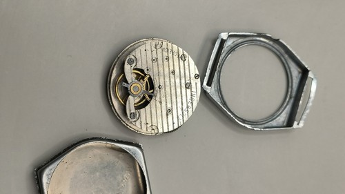 Vintage Ingersoll Watch - X2 - Spares And Repairs - Picture 5 of 7