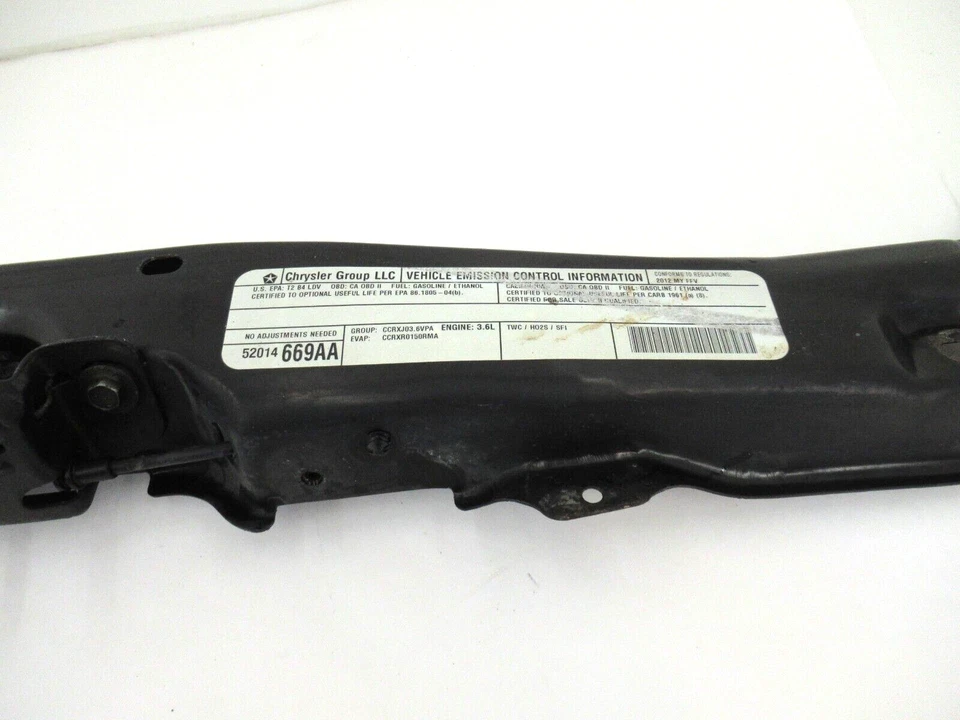 2012 DODGE GRAND CARAVAN FRONT RADIATOR CORE SUPPORT UPPER TIE BAR OEM Foto 2 de 4