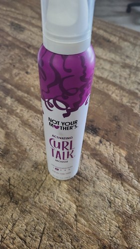 Not Your Mother's Curl Talk Curl Activating Hair Mousse fr Lightweight Hold 7oz - Picture 2 of 3