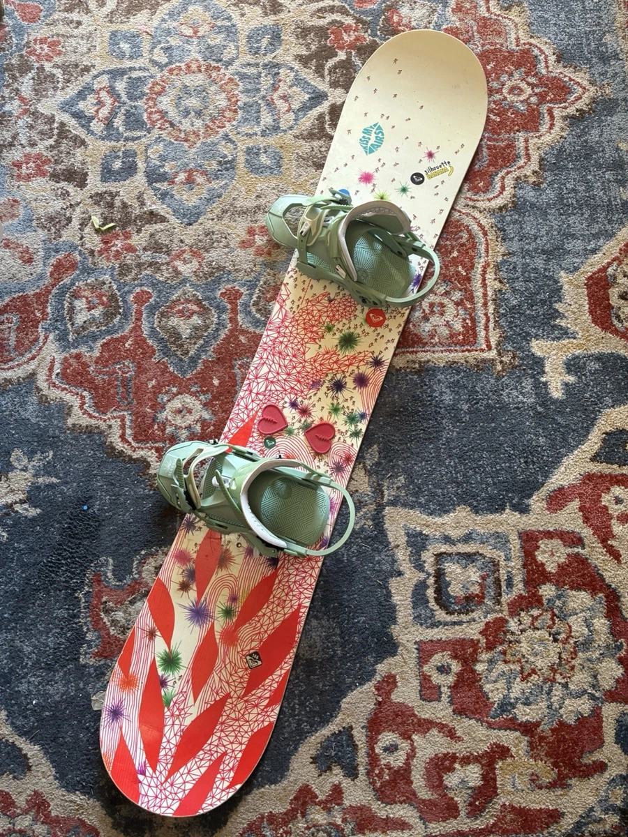 Roxy Snowboards Bindings Included for sale | eBay Roxy Snowboards Bindings Included for sale | eBay
