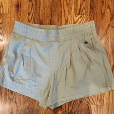 Calia Womens High Rise Short Journey Collection Double Layer Hem Size L