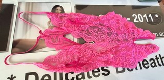 Ladies Size M Gorgeous Diamante Trim Sheer Lace Crotchless W/free Bodysuit Pink