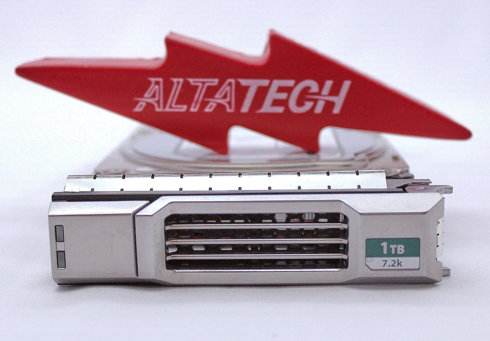 Dell P3HC0-EQL 1TB 7.2K SAS 3.5 6G EP+ HDD EqualLogic PS6100 Tray Hard Drive - Image 3 of 4