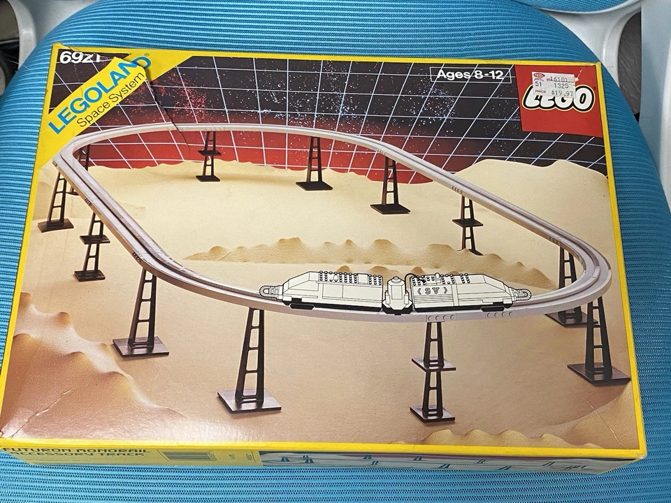 LEGO Space Futuron Monorail Accessory Track 6921 Set - 100% Complete in Box! CIB - Image 2 of 4
