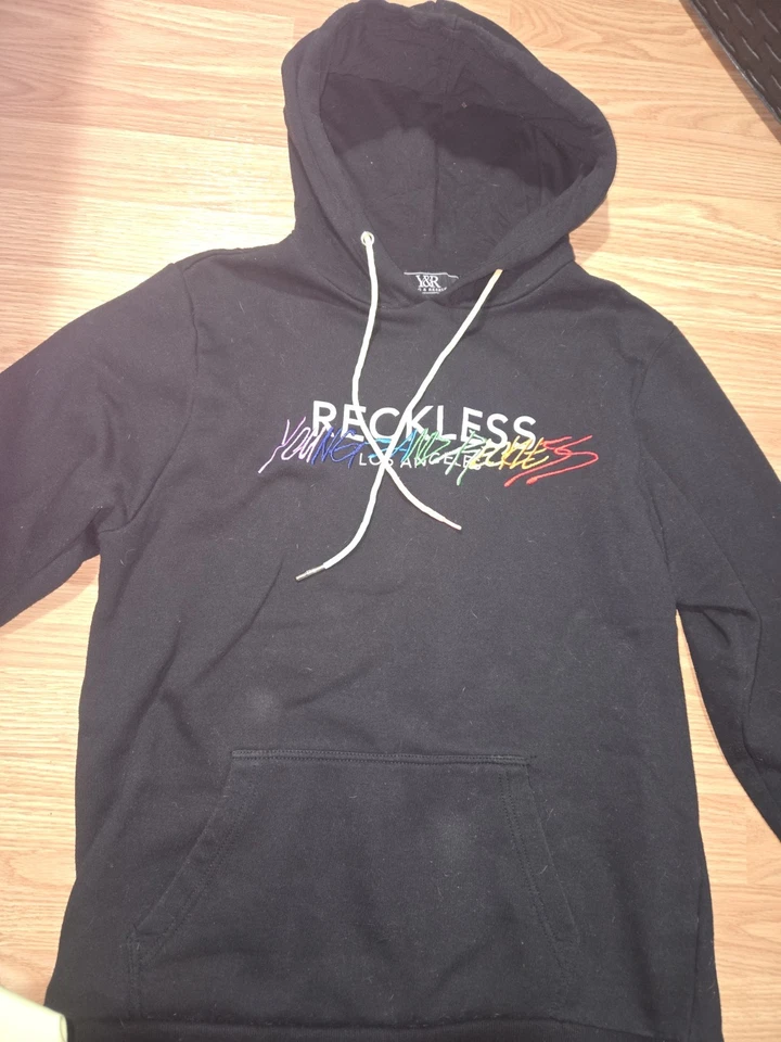 Sudadera con Capucha Edición Limitada RARA Negra Y Arco Iris Joven E Imprudente Foto 2 de 4