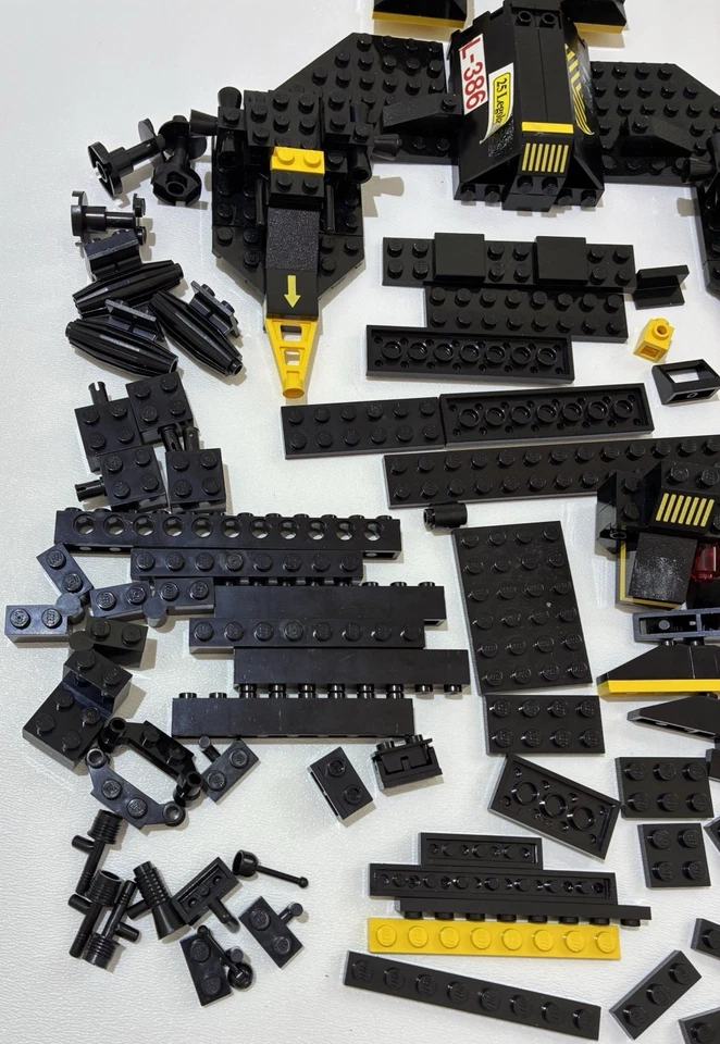 Lego 6954 Blacktron Space Renegade Incomplete With Mini Figs. Lego Project. - Image 2 of 4