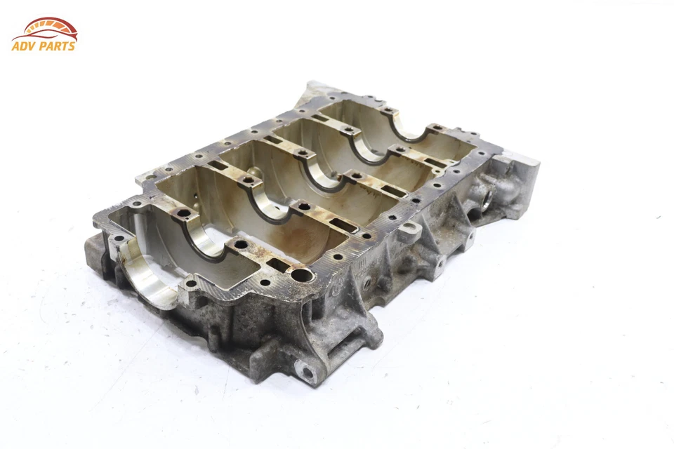 2012 - 2016 宝马 Z4 E89 2.0L 发动机挡板曲轴降压房屋原始设备制造商 — 第 3/4 张图片