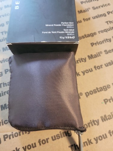 Becca Perfect Skin Powder Foundation, SHADE: PORCELAIN ,0.33 oz - Picture 3 of 6