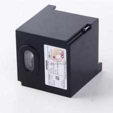 1PCS Siemens LFL1.333CB Control Box NEW