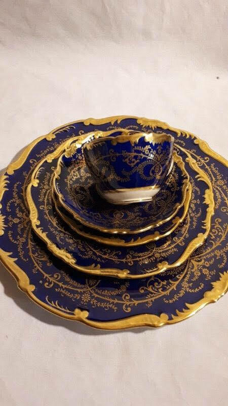 Coalport Bone China Anniversary Cobalt Blue 5 Piece Place Setting